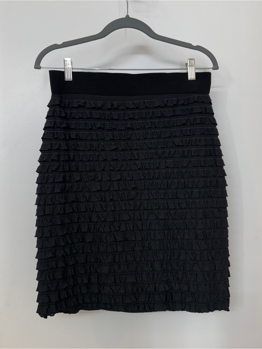 Carole Little Women’s Black Ruffle Pencil Skirt Size M Stretch Pull-On Good